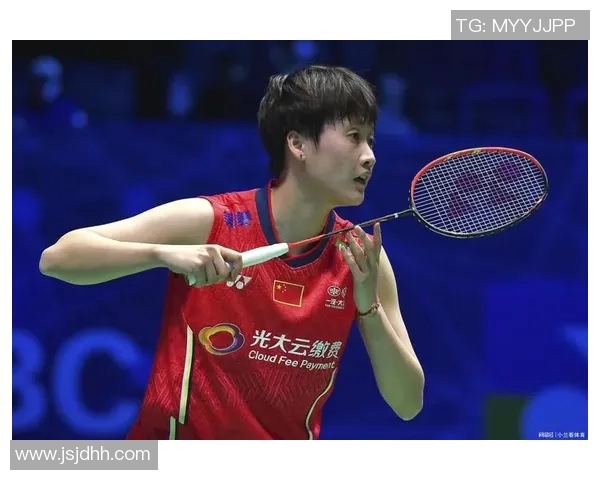 重庆羽毛球队与南京羽毛球队赛后复盘分析双方战术意识与表现差异